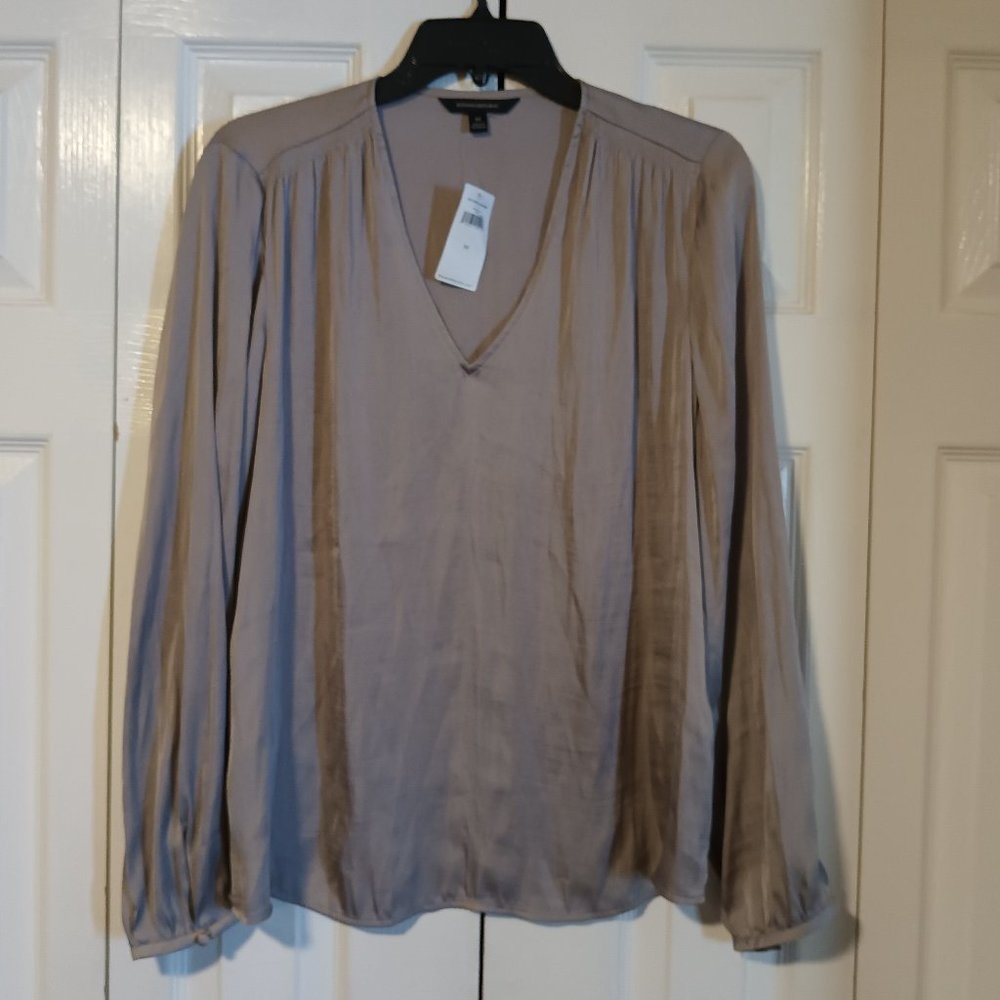 Banana Republic Silky Long Sleeve Shirt